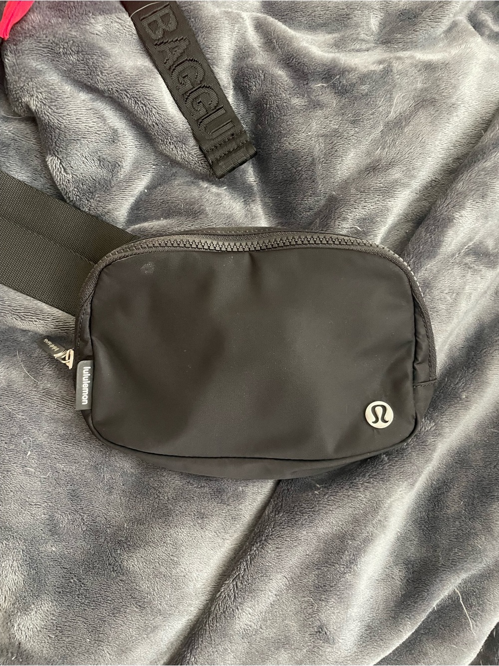 Lululemon belt bag